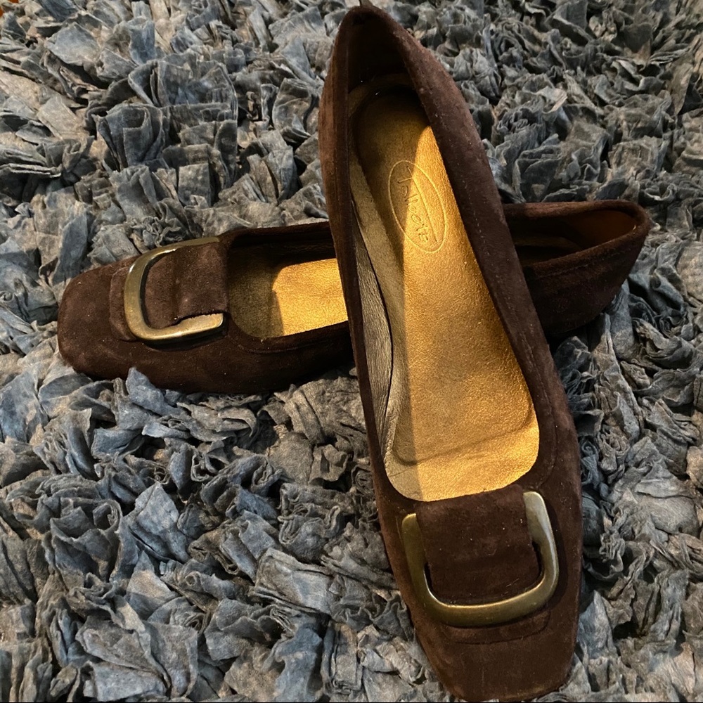 Talbots Brown Suede Shoes Size 8
